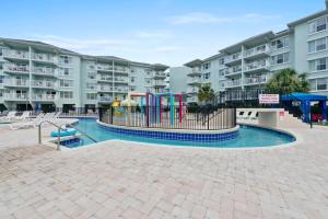 Bazén v ubytování BEACH BLISS in Litchfield Resort nebo v jeho okolí