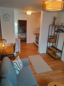 Ένα ή περισσότερα κρεβάτια σε δωμάτιο στο Krausiebers Wohlfühlapartment - Moderne Unterkunft an der A44 Velbert-Heiligenhaus