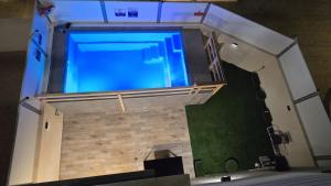 Swimmingpoolen hos eller tæt på גרדניה פריים