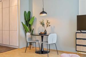 Μια τηλεόραση ή/και κέντρο ψυχαγωγίας στο New Design Studio in Hollerich