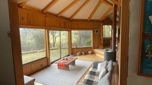 Χώρος καθιστικού στο Oceana Suites Santa Inés, Coyhaique