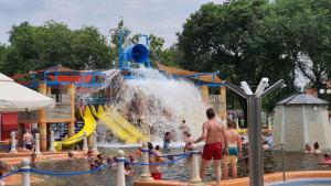 Bazén v ubytování Apartments in Cserkeszolo - Ostungarn 34460 nebo v jeho okolí