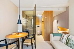 Koupelna v ubytování Modern Studio Near Gare & City Center, Wi-Fi