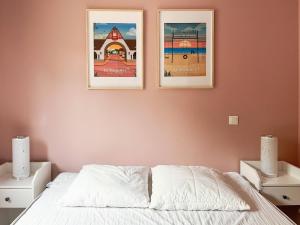 Postel nebo postele na pokoji v ubytování Grand écran, piscine, beach-volley, pétanque inclus + 23 fotografií