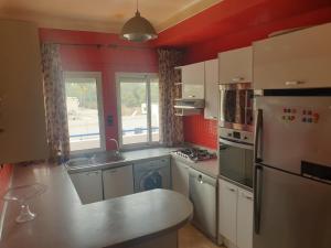 Η κουζίνα ή μικρή κουζίνα στο 2 bedrooms apartment Agadir city center +8 φωτογραφίες