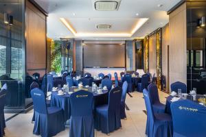 Χώρος καθιστικού στο Paradise Elite Cat Ba - Managed by H&E Hospitality +85 φωτογραφίες