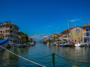 Φυσικό τοπίο κοντά σε αυτό το παραθεριστικό πάρκο