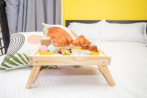 Φαγητό σε αυτό το διαμέρισμα ή κάπου εκεί κοντά