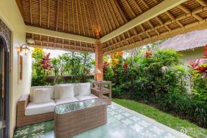 Κήπος έξω από το Gopala Villa Ubud