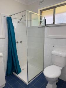 Ένα μπάνιο στο Walcha Villas +16 φωτογραφίες