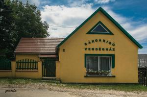 バコニュベルにあるSárgarigó Vendégházのギャラリーの写真