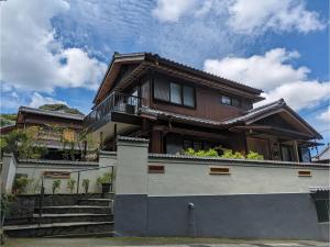 Budova, kde se prázdninový dům nachází