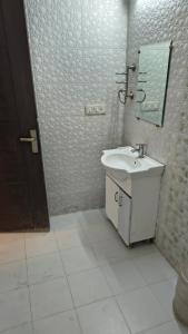 Koupelna v ubytování Mitron Homes