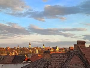 Nespecifikovaný výhled na destinaci Sibiu nebo výhled na město při pohledu z apartmánu