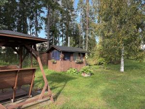 Κήπος έξω από το Two bedroom apartment in Hamina