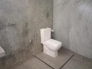 Koupelna v ubytování Mirissa Jungle view