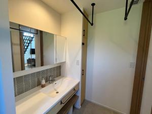 Koupelna v ubytování mizuki natural villa Larch + 12 fotografií