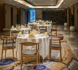 Posezení v ubytování C Plaza Hotel