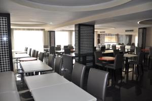 Restaurant ou autre lieu de restauration dans l'établissement Hotel Emilio Moretti
