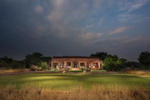 Γήπεδο γκολφ σε αυτή η βίλα ή στη γύρω περιοχή