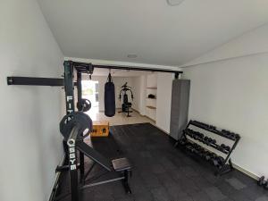 Fitness centrum a/nebo fitness zařízení v ubytování Mostaza 316 - Lujo & Comodidad, Piscina, Gym, Parking en Av Centerario