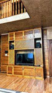 Kuchyň nebo kuchyňský kout v ubytování Гостевой дом + 11 fotografií