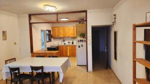 Φωτογραφία από το άλμπουμ του The Nest in the Tower σε Safed