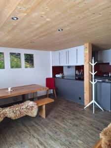 Kuchyň nebo kuchyňský kout v ubytování Dem Himmel ein Stuck näher