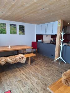 Kuchyň nebo kuchyňský kout v ubytování Dem Himmel ein Stuck näher + 15 fotografií