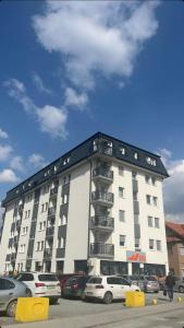 Το κτήριο όπου στεγάζεται  το διαμέρισμα