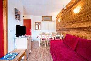 Μια τηλεόραση ή/και κέντρο ψυχαγωγίας στο A2 309 Appart au pied des pistes