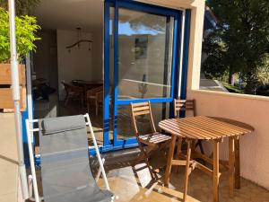 Balkón nebo terasa v ubytování Au centre d'Andernos + 5 fotografií