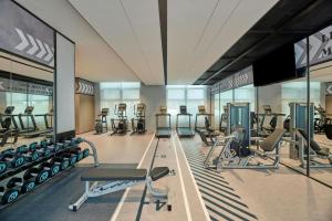 Fitness centrum a/nebo fitness zařízení v ubytování Four Points by Sheraton Kunshan