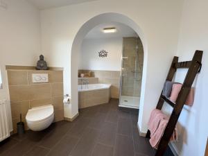 Koupelna v ubytování Ferienwohnung Sabine + 15 fotografií