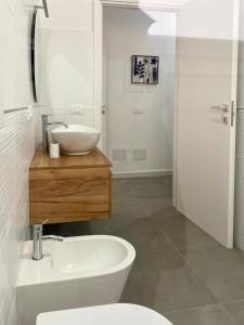 Ένα μπάνιο στο Thilimba Holiday Home