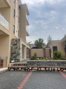 Το κτήριο όπου στεγάζεται  το διαμέρισμα