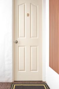 Фотография из галереи Islana Stay Rm B for 1pax only в городе General Trias