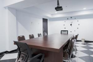 Φωτογραφία από το άλμπουμ του Sans Hotel Cemara Asri Medan σε Pulauberayan Dadap