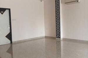 Fotografie z fotogalerie ubytování FabHotel Crown Inn v destinaci Lakhnaú