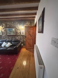 TV a/nebo společenská místnost v ubytování Pottery Flat + 4 fotografie