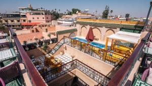 Bazén v ubytování Riad Hamdane Rooftop & SPA nebo v jeho okolí