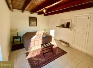 Galeriebild der Unterkunft Cottage Cèdres - Maison chaleureuse à la campagne avec jardin in Héric + 17 Fotos