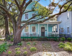 El edificio en el que está la casa vacacional