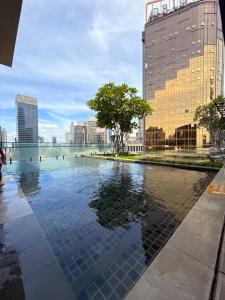 Πισίνα στο ή κοντά στο AXON LUXURY-Suites