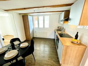 Φωτογραφία από το άλμπουμ του -TheUrbanist- Central 2 BD Free Parking Fast WiFi σε Unterseen