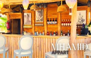 Băuturi la mhamid hotel