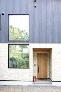 Budova, kde se vila nachází + 39 fotografií