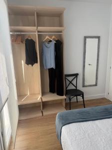 Postel nebo postele na pokoji v ubytování Alojamientos Dima Costa