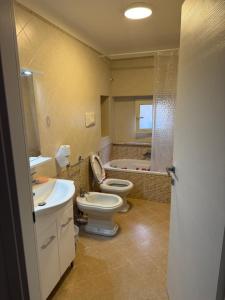 Koupelna v ubytování Gli ultimi romantici + 12 fotografií