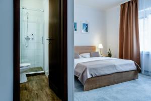 Ένα μπάνιο στο Petit Dependance